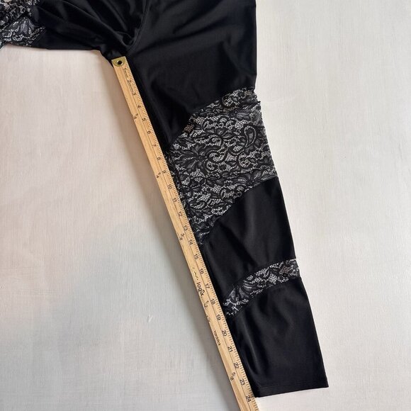 Nanette Lepore Leggings Women’s Large Black & White Lace Print - Picture 7 of 8